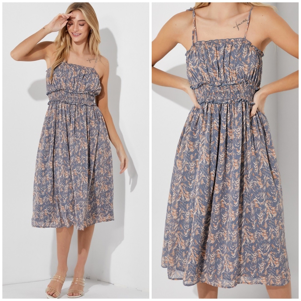 BaeVely By Polagram Gorgeous Midi Dress - Picture 10 of 11